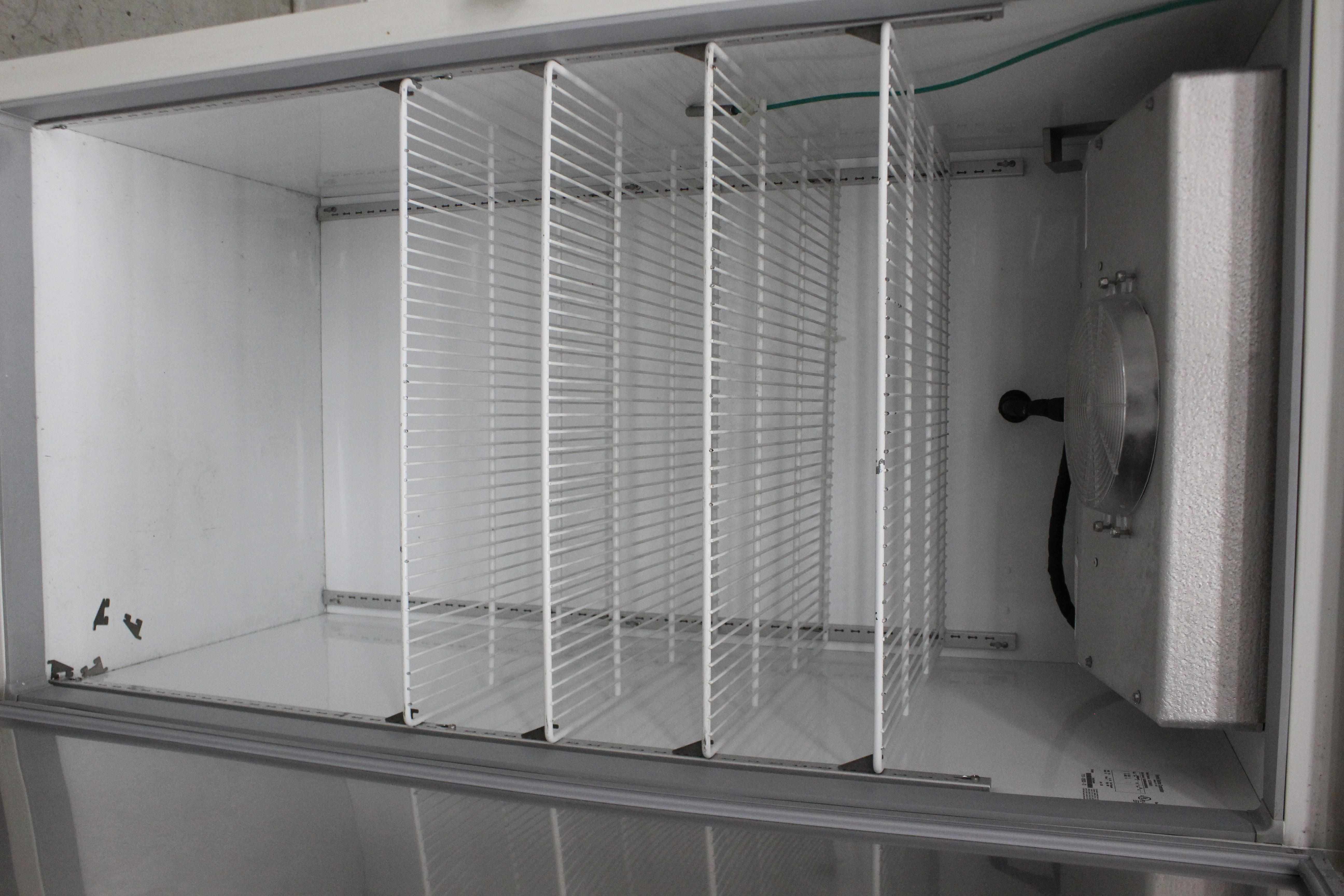 Thermo ULT303A19 Ultra Low Freezer -30C Freezer Tested Includes Power Cord