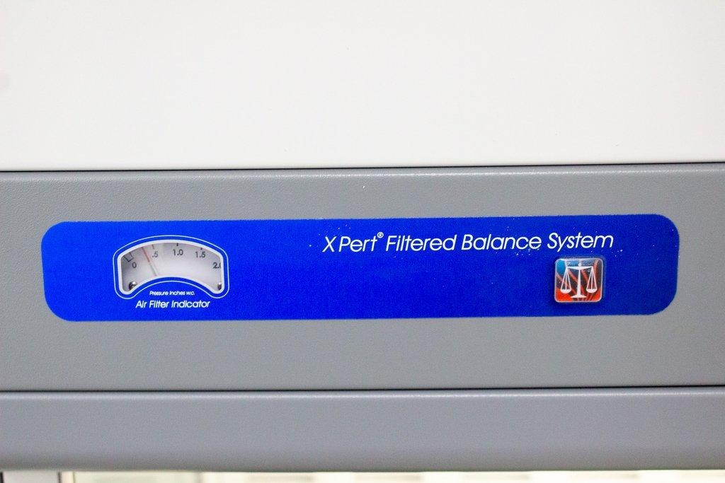 Labconco 4 Foot XPert Filtered Balance System Airflow Monitor VG Condition