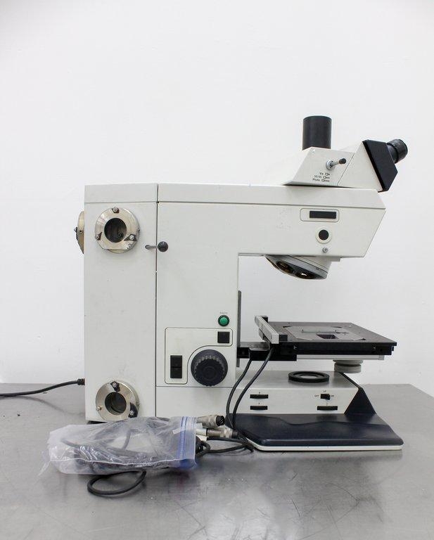 Leica DM-RXE Fluorescence Parts Microscope P/N: Functional, For Repair
