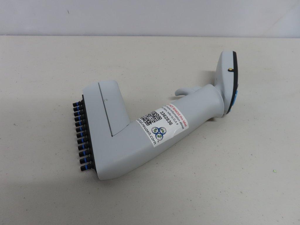 Thermo Fisher E1-ClipTip Bluetooth Electronic Pipette, 12-Channel, 30-850uL