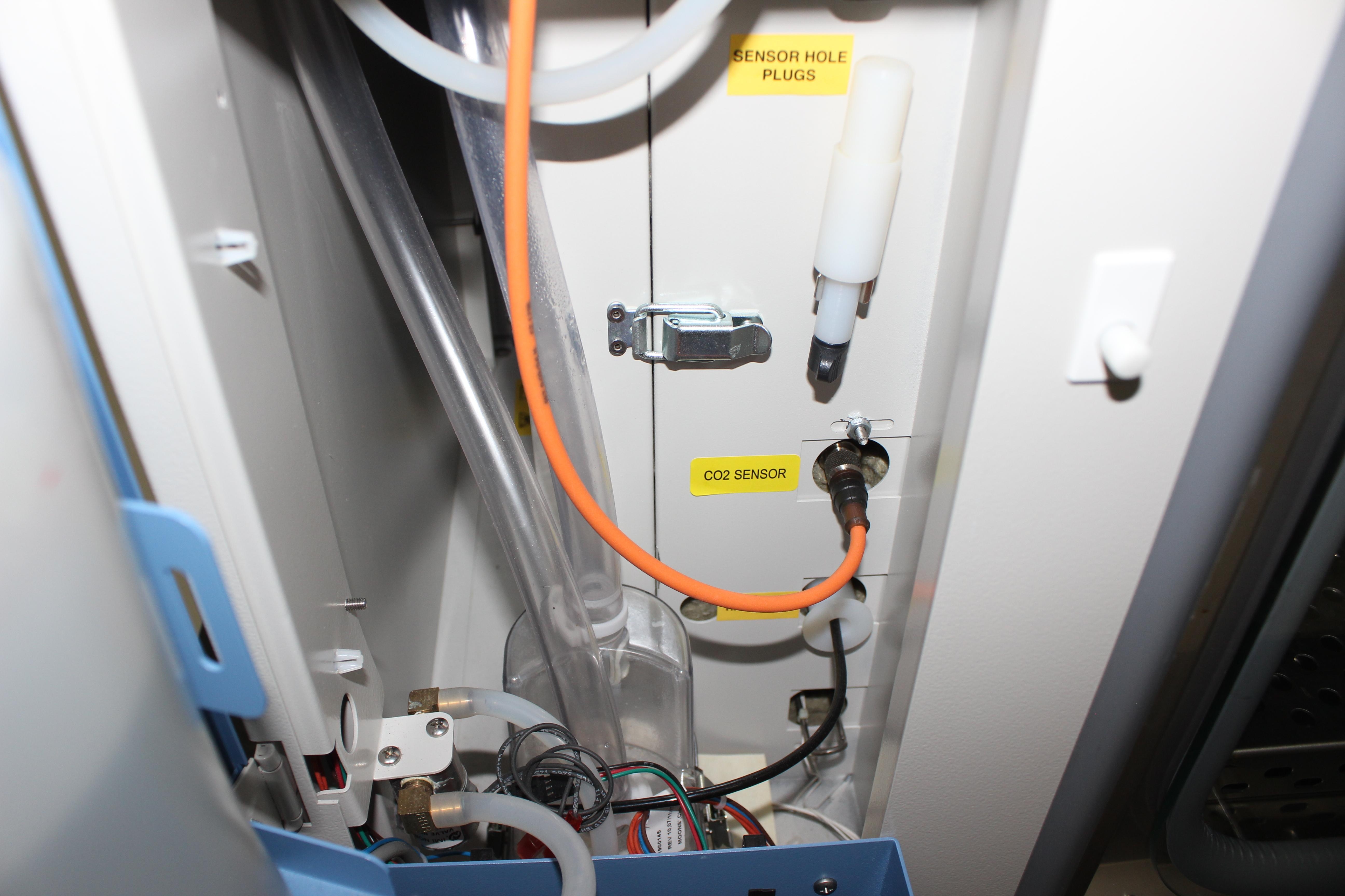 Thermo Steri-Cult CO2 Incubator 232L 140C Sterilization Humidity Control