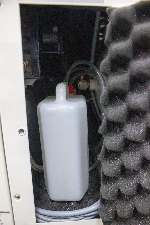 Werther International Oil-less Air Compressor 2/50/379 w/ Silencing Cabinet