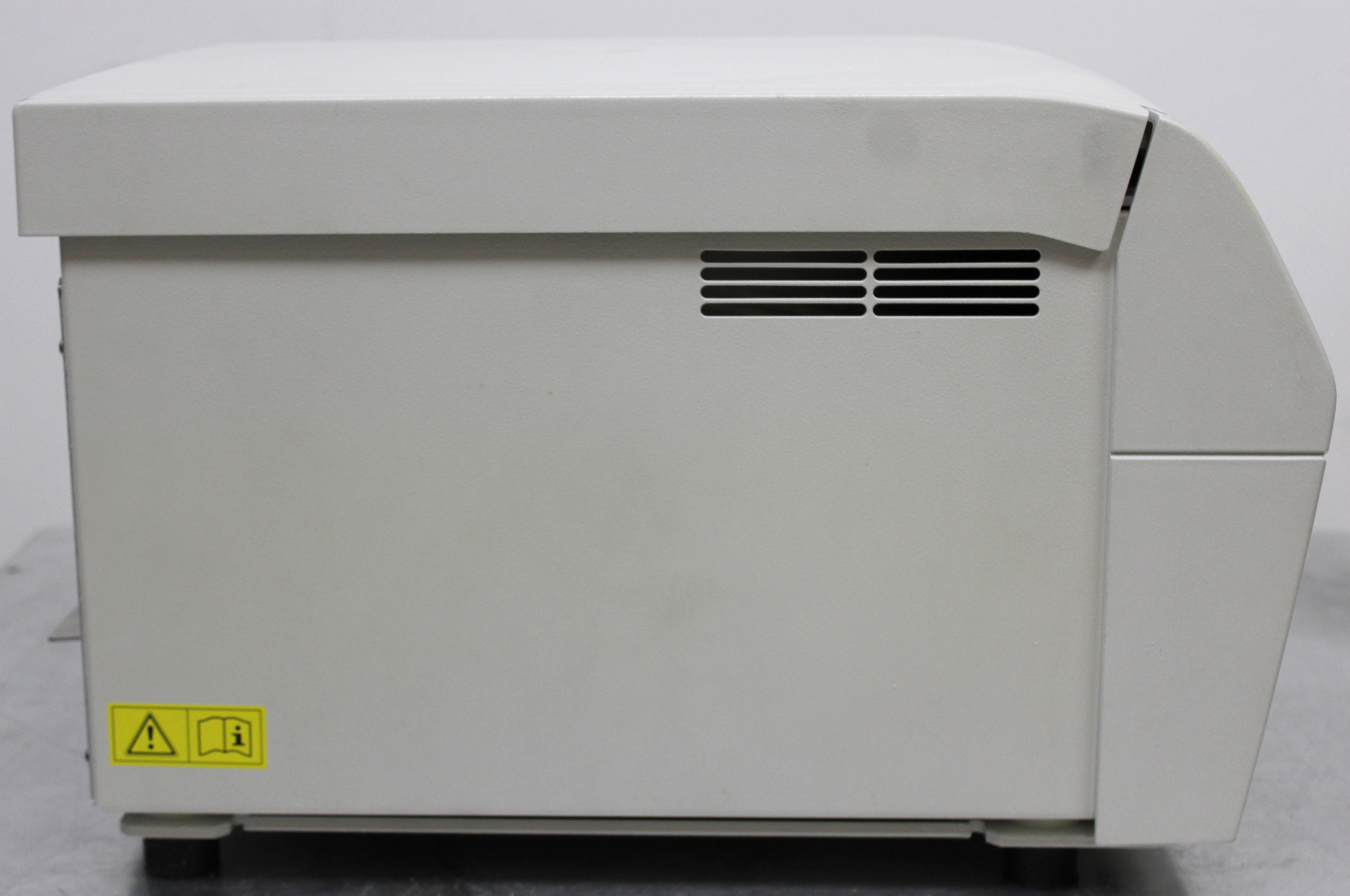 Thermo Heraeus Megafuge 8 Centrifuge, 16,000 RPM capacity, 230V, Model 75007211