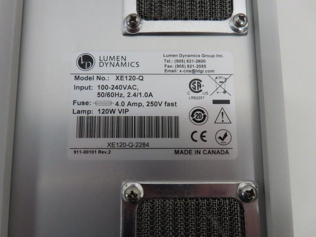 Lumen X-Cite 120Q Microscope Illuminator Near New Condition Functional