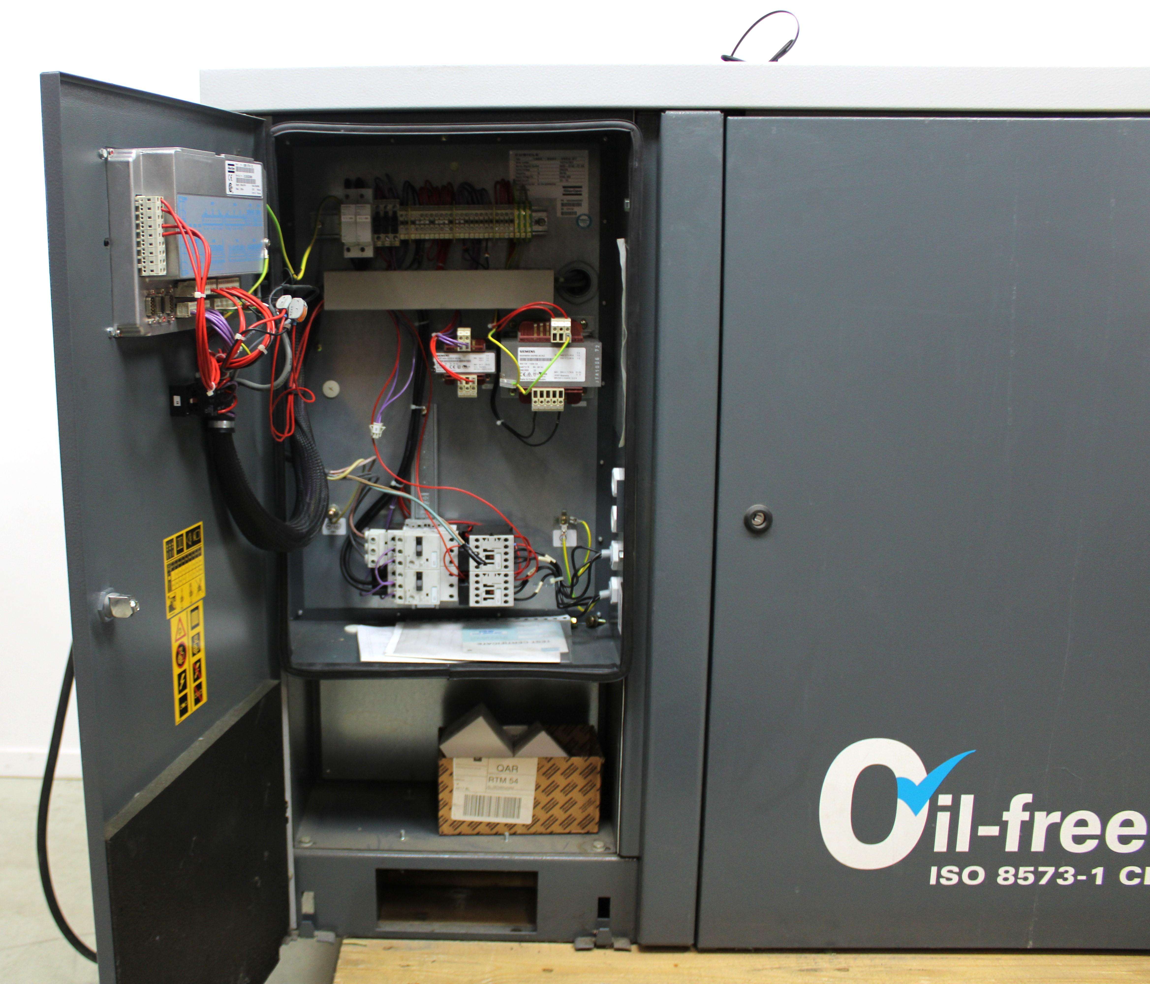 Atlas Copco SF8 Air Compressor Oilless 400V Dust Elimination Belgium