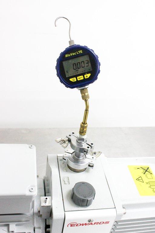 Edwards E2M30 Vacuum Pump 208V Quiet 104F Max Temperature 1.5x10-3mbar