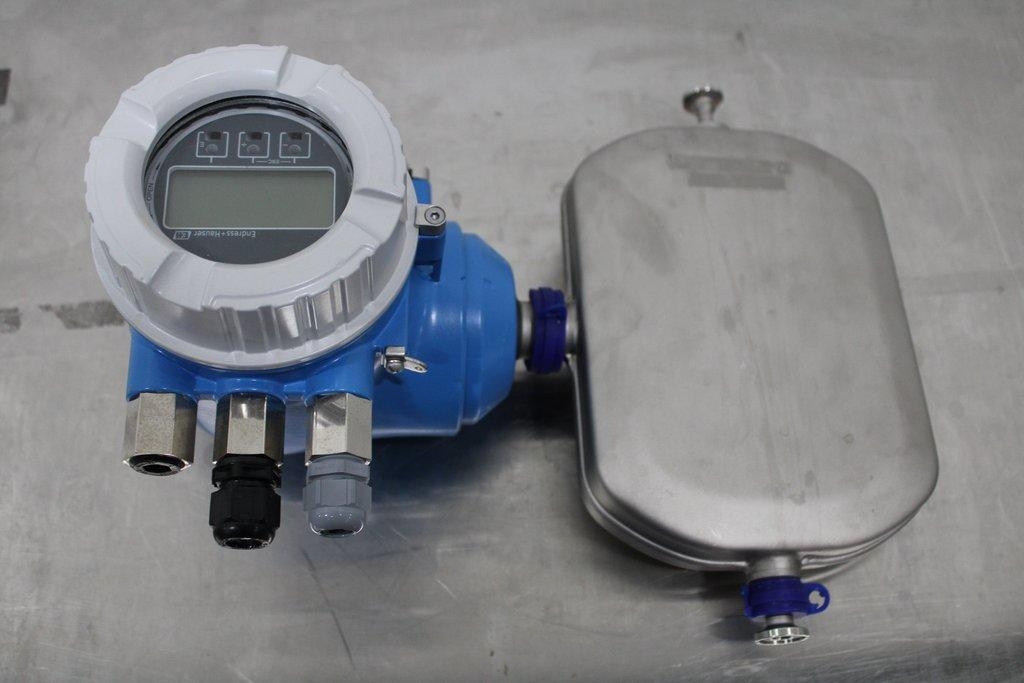 Endress Hauser Promass A 300 Coriolis Flowmeter Gas Liquid Measurement