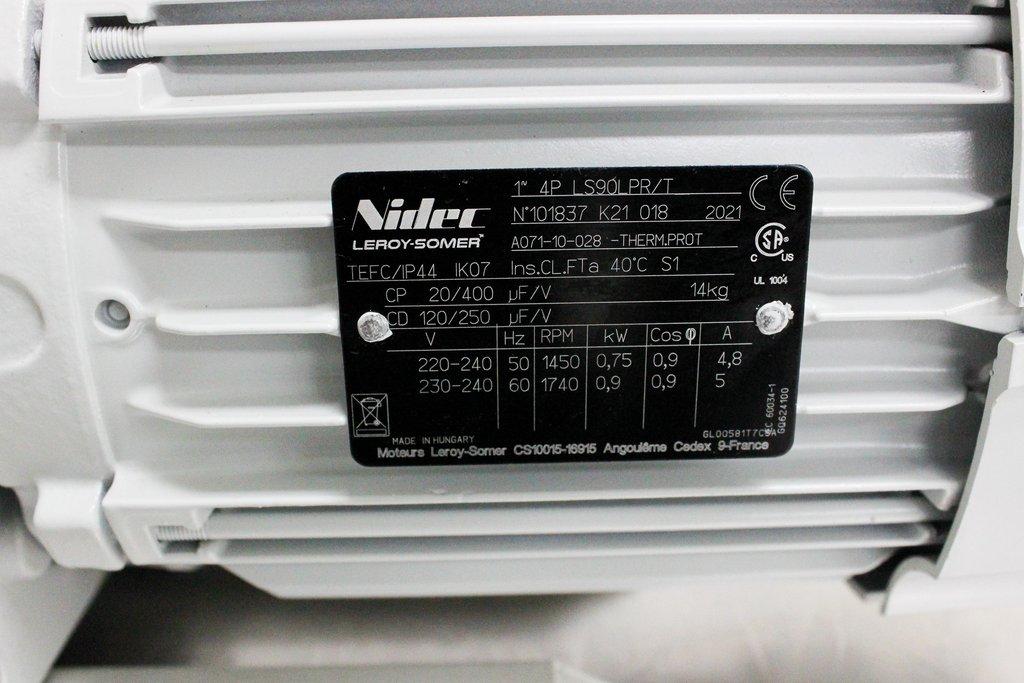 Edwards E2M30 Vacuum Pump 208V Quiet 104F Max Temperature 1.5x10-3mbar