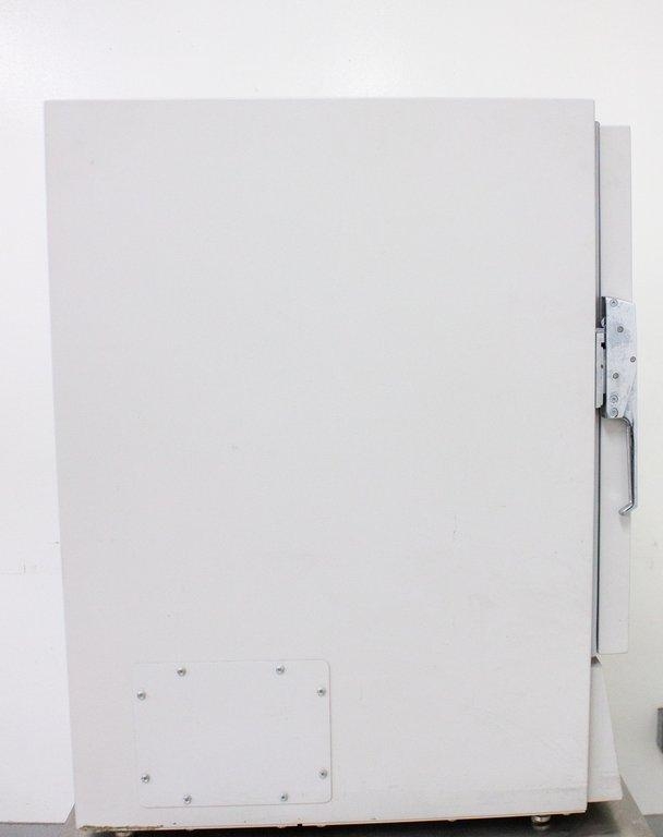 New Brunswick Innova 4230 Incubator Shaker Refrigerated Low Temp 25-400 RPM