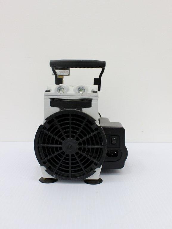 Welch 2567B-01 Vacuum Pump 100L/min Standard Duty 1/3hp 250W 60Hz