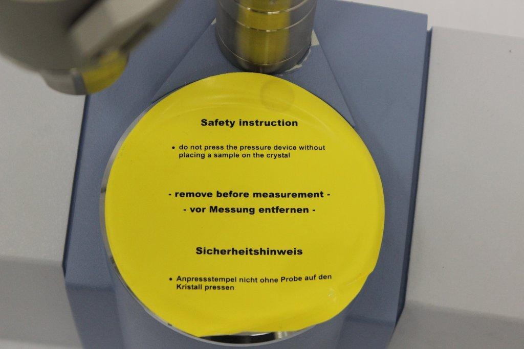 Bruker Platinum-ATR Temperature Controlled Spectrometer Module