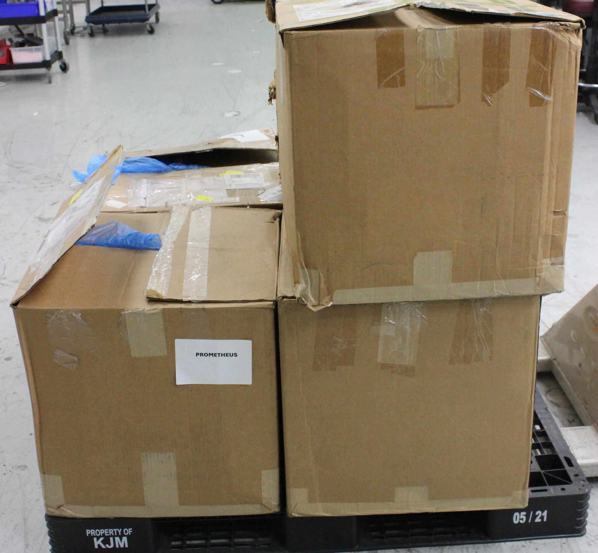 Eppendorf Centrifuge 5702 Benchtop Centrifuge 4x 100mL Quiet Operation RPM 4400