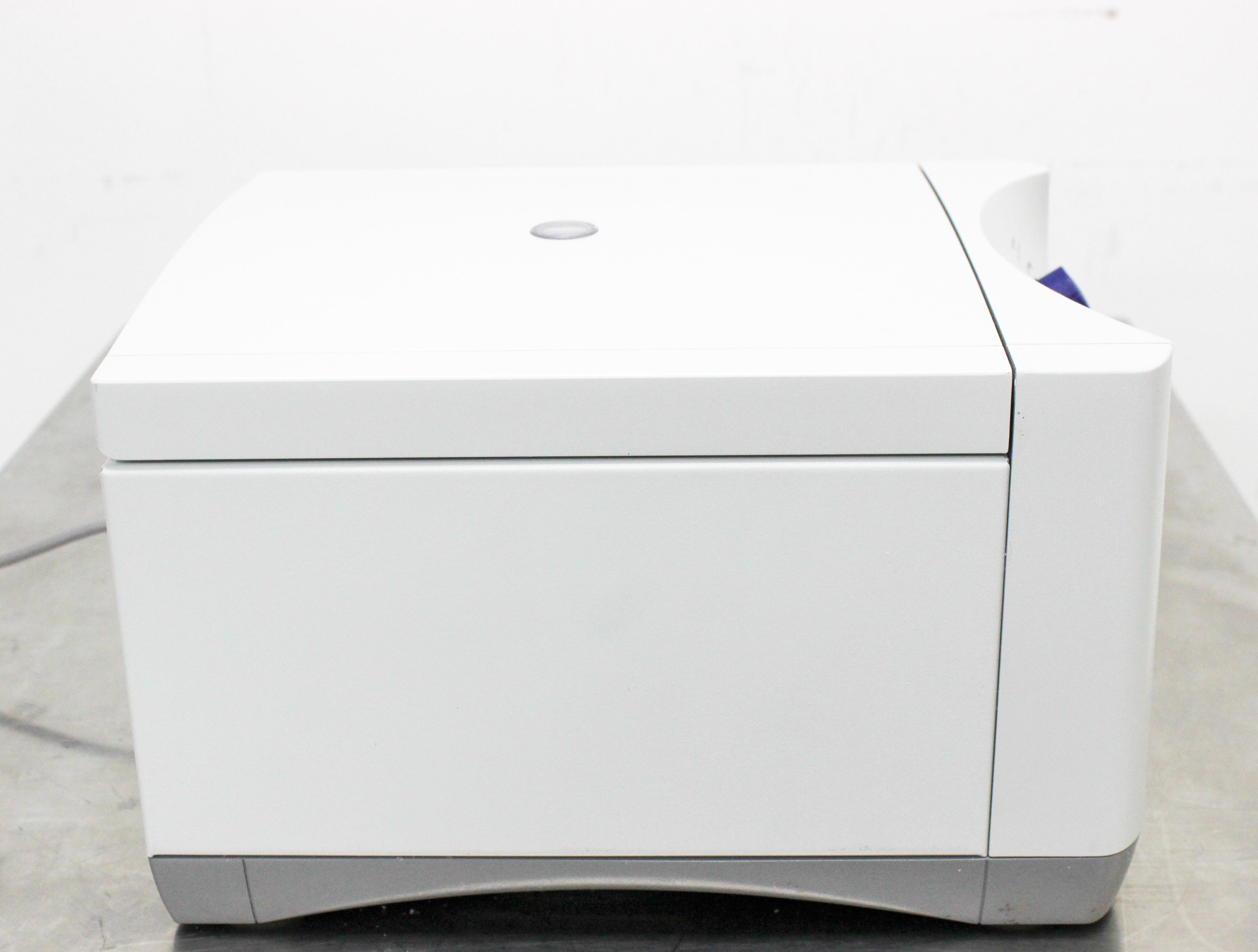 Eppendorf 5702 Centrifuge Benchtop Non-Refrigerated Low-Speed Cell Culture
