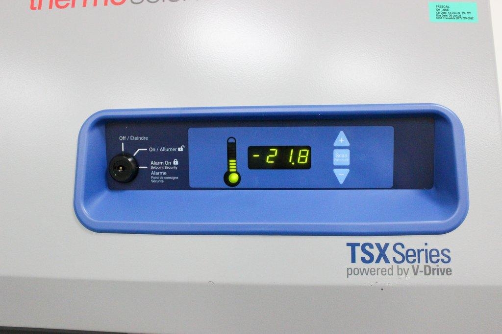 Thermo TSX1230FD Freezer Large Cold Storage In Use -80C Laboratory 230V