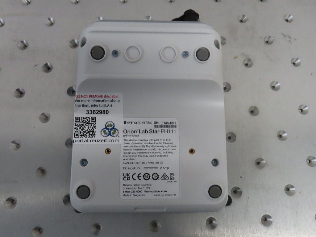 Thermo Scientific Orion Lab Star PH111 PH Meter with Stand - Excellent Condition