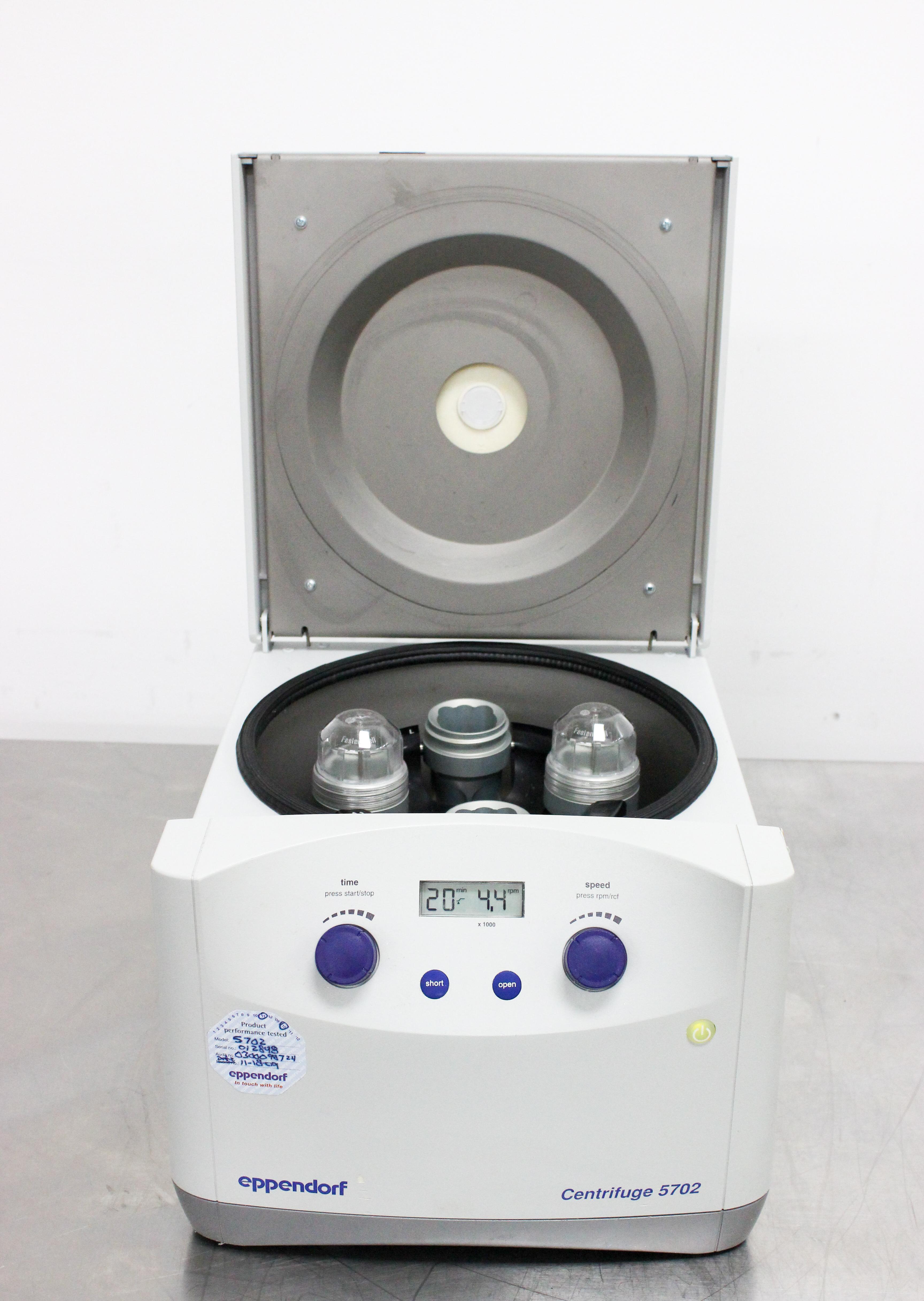 Eppendorf Centrifuge 5702 Low-Speed Benchtop Centrifuge 4400 RPM Fair Cond