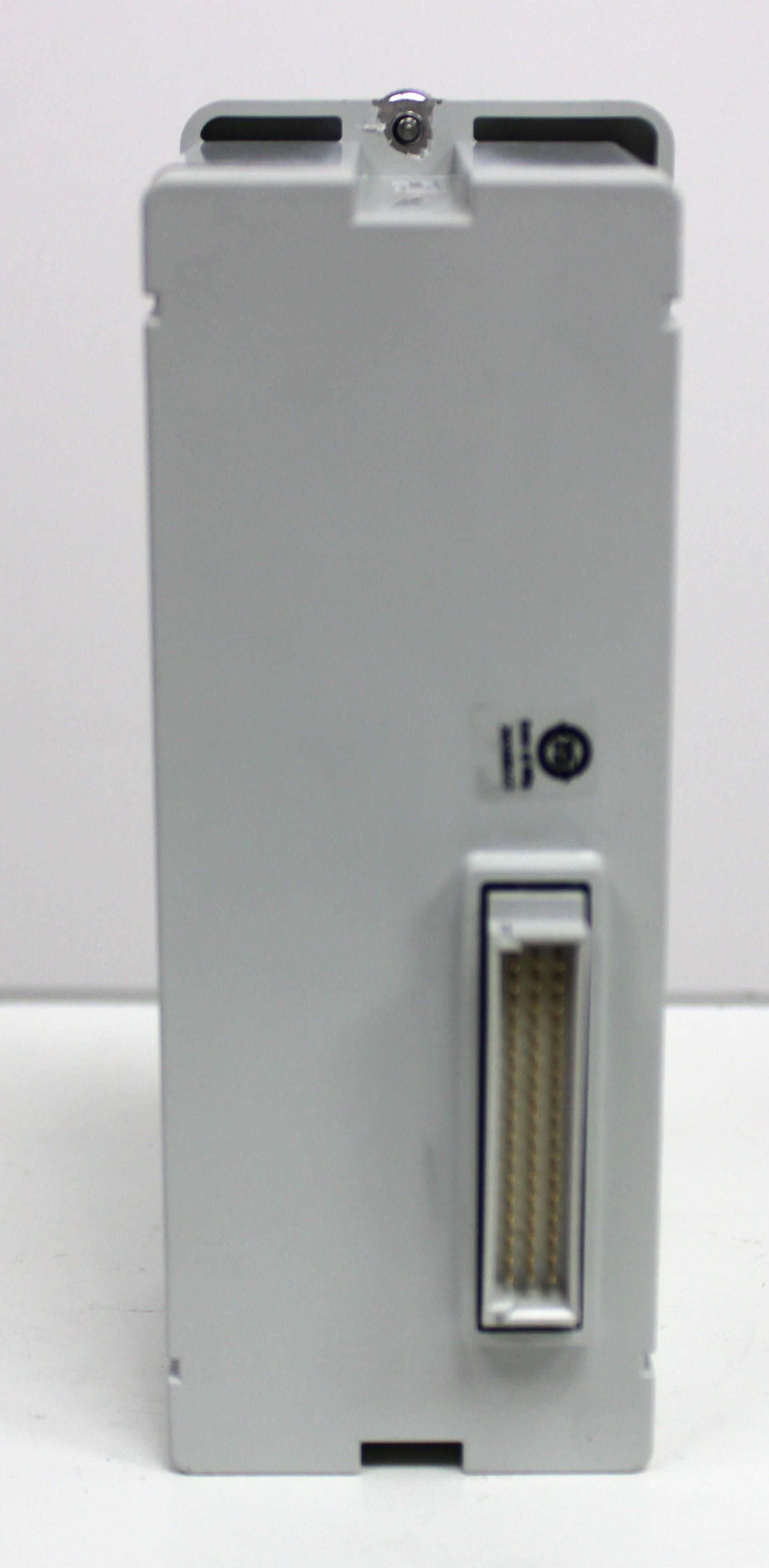 Thermo DIONEX INTEGRION Conductivity Detector Conductivity Monitoring Equipment