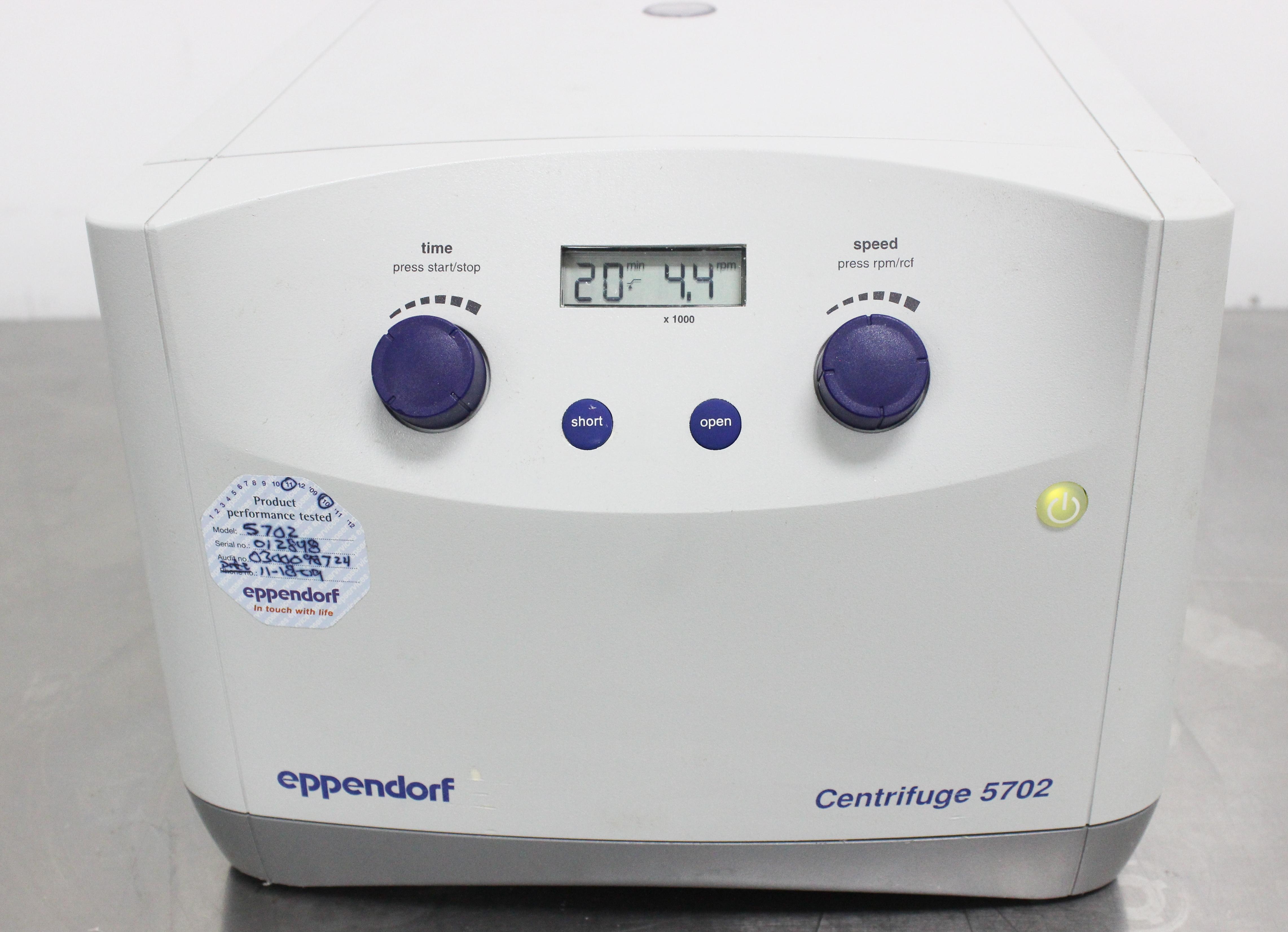 Eppendorf Centrifuge 5702 Low-Speed Benchtop Centrifuge 4400 RPM Fair Cond