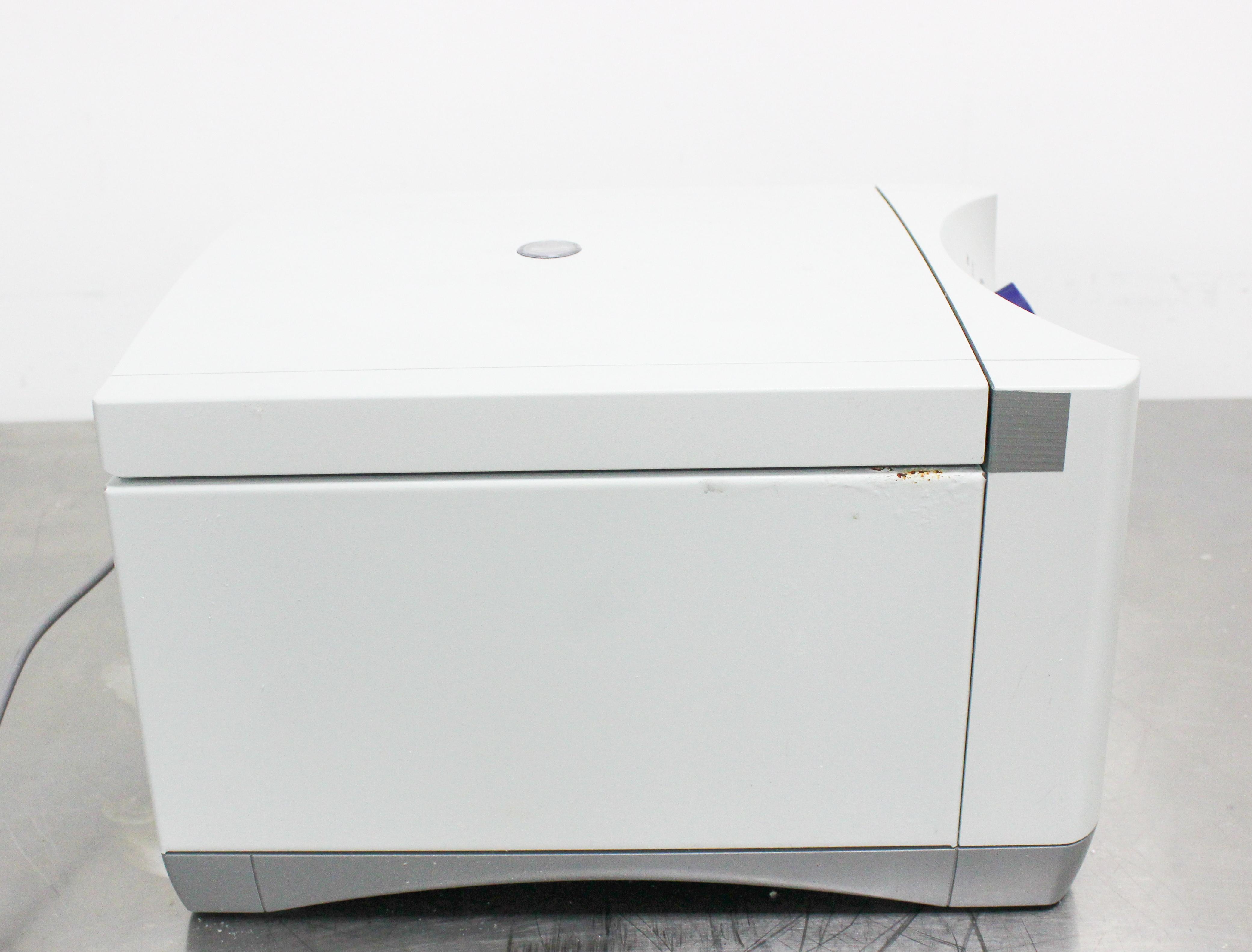 Eppendorf Centrifuge 5702 Low-Speed Benchtop Centrifuge 4400 RPM Fair Cond