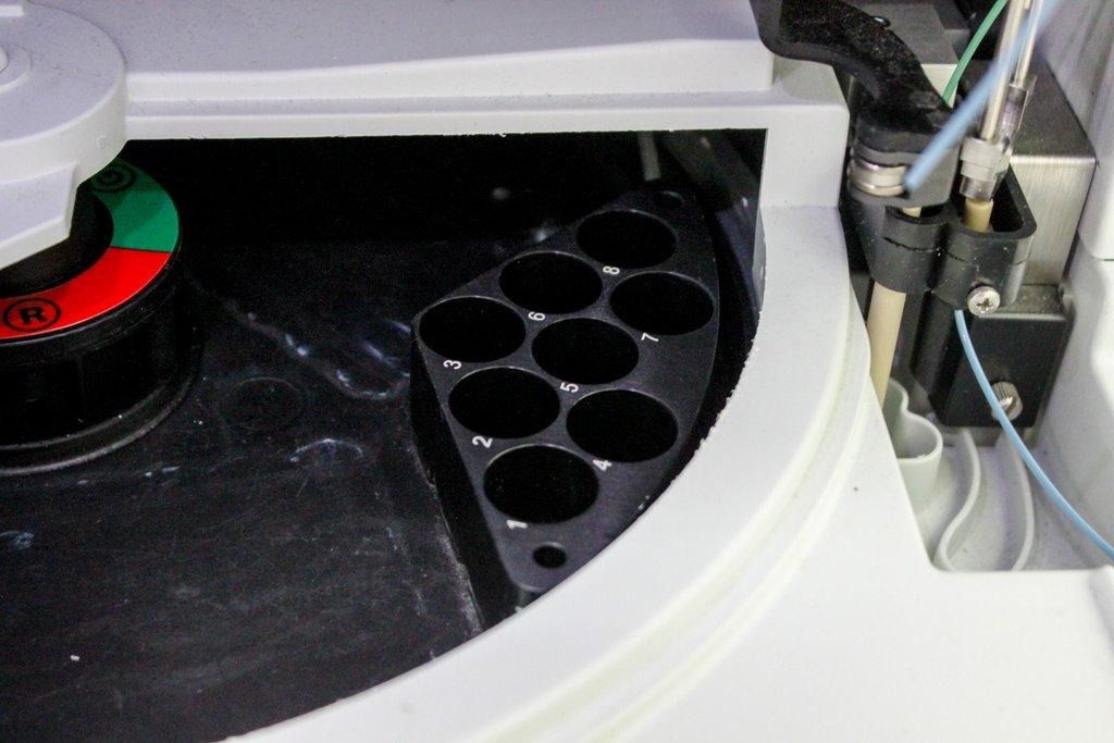 Thermo Dionex AS-AP Autosampler Ion Chromatography High Precision 4-60C