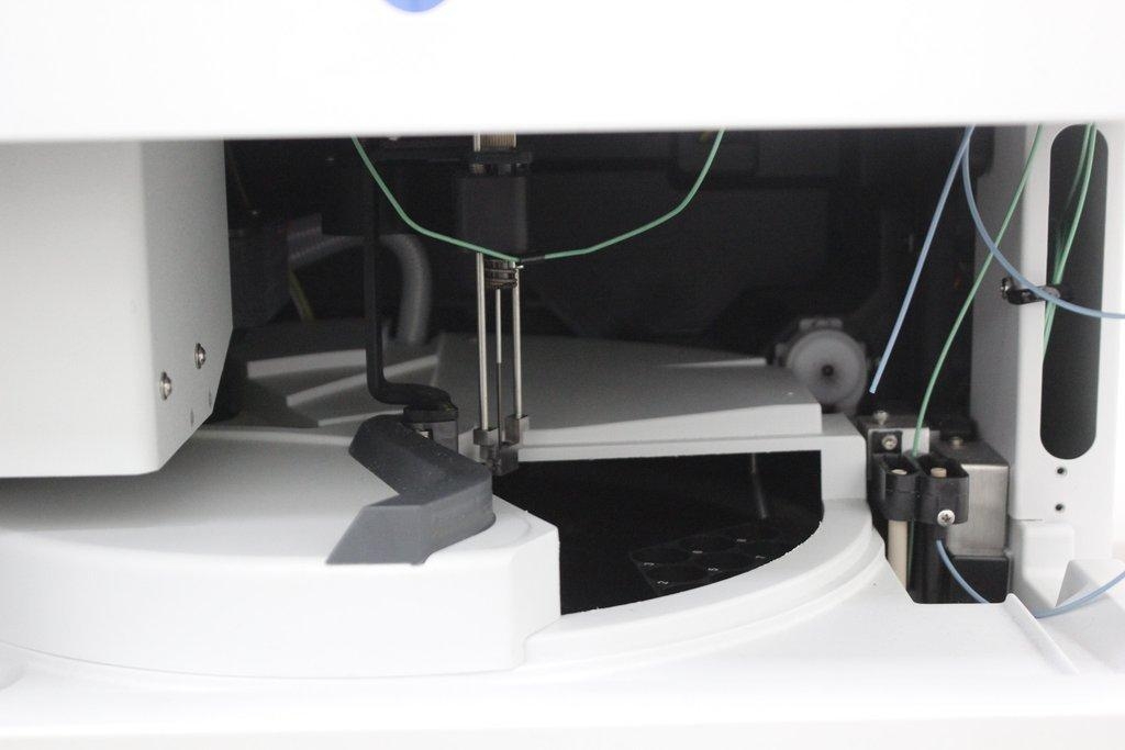 Thermo Dionex AS-AP Autosampler Ion Chromatography High Precision 4-60C