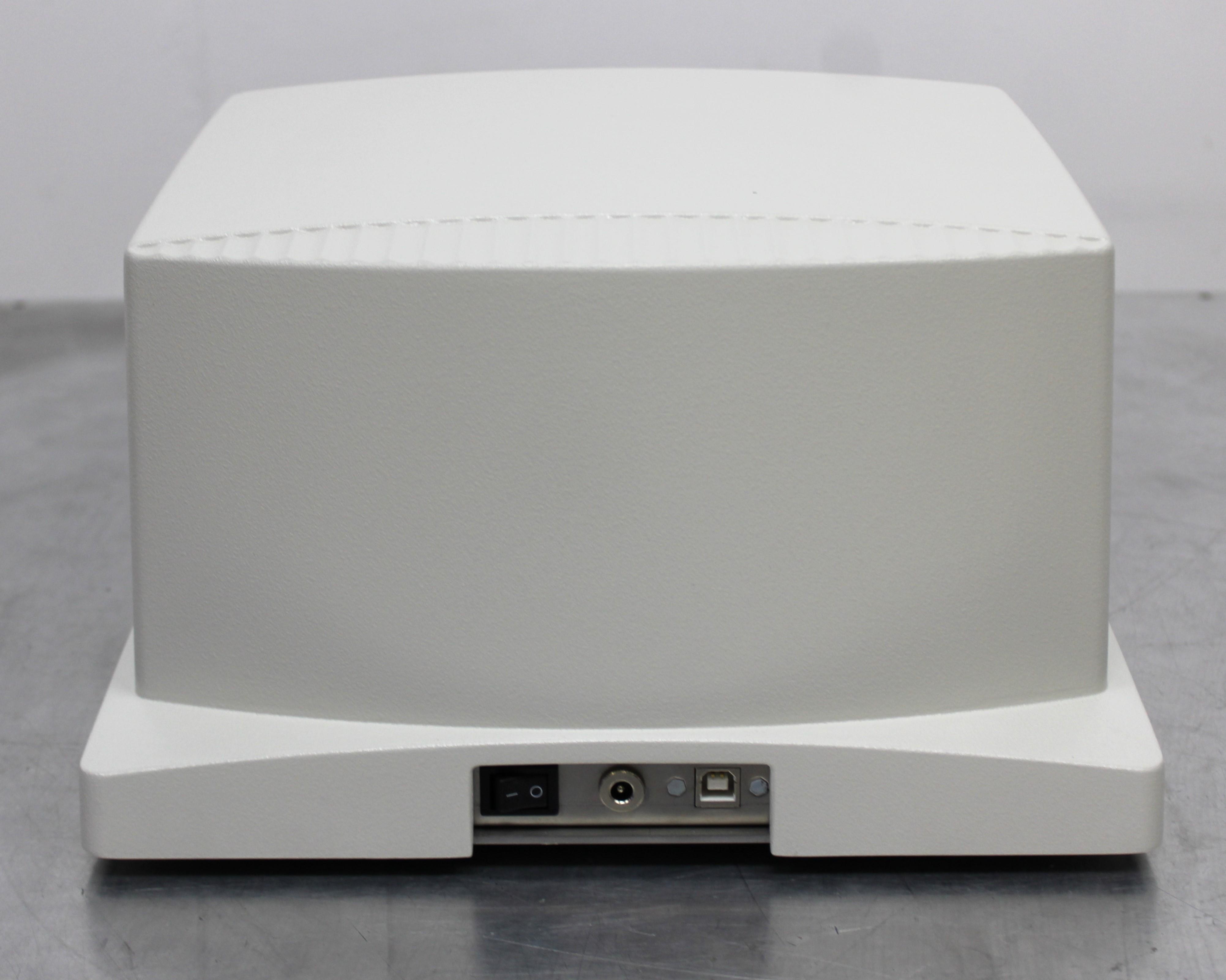 Berthold LB962 Luminometer Analytical Luminometer Sensitivity & Reliability