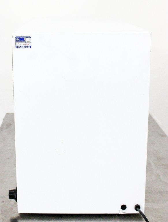 LEEC SS Drying Cabinet with Sliding Doors, Natural Convection, 113L Capacity