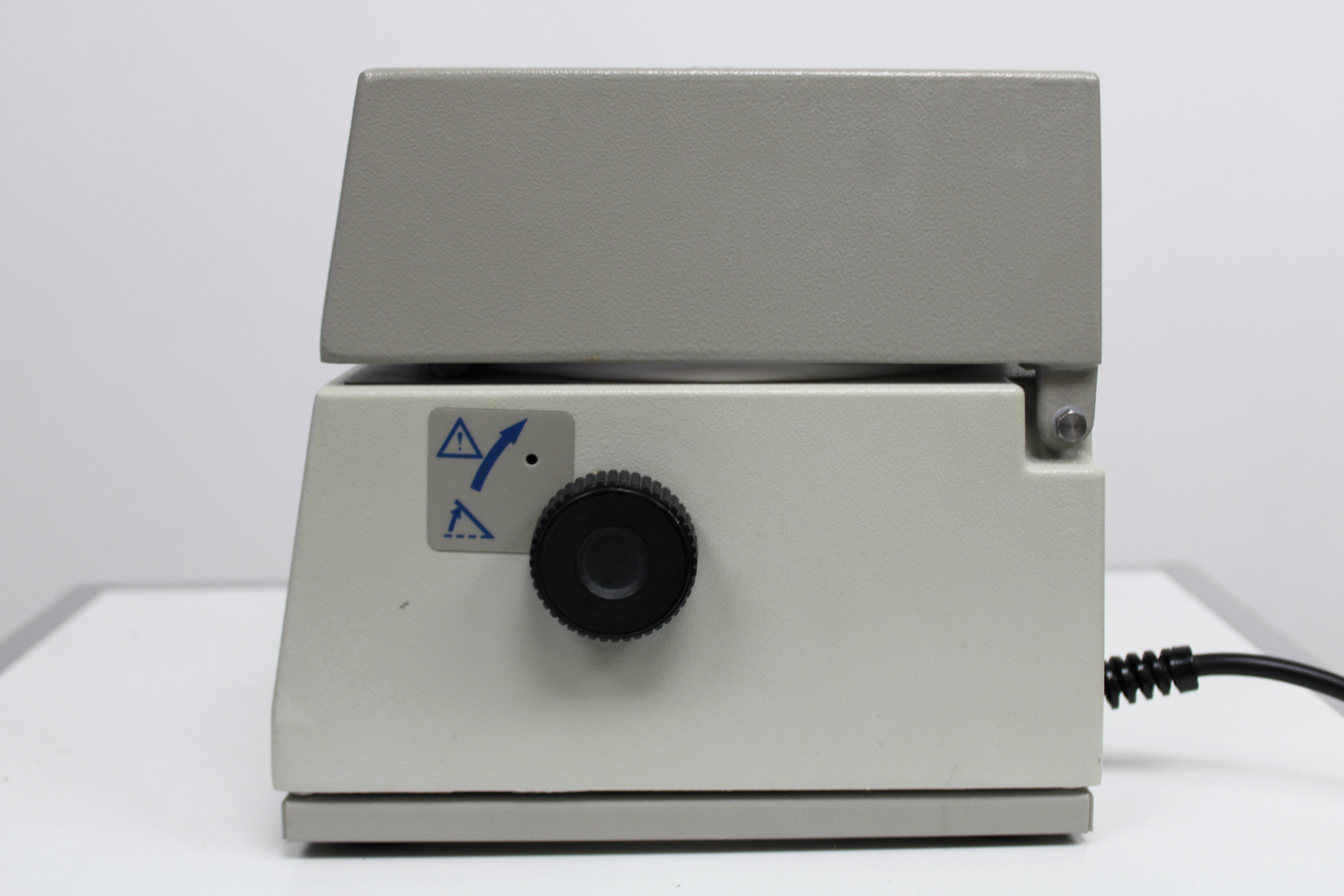 MSE MSB010 Microcentrifuge Lab Use 13000 RPM 12 Tube Rotor 220V/230V 50/60Hz