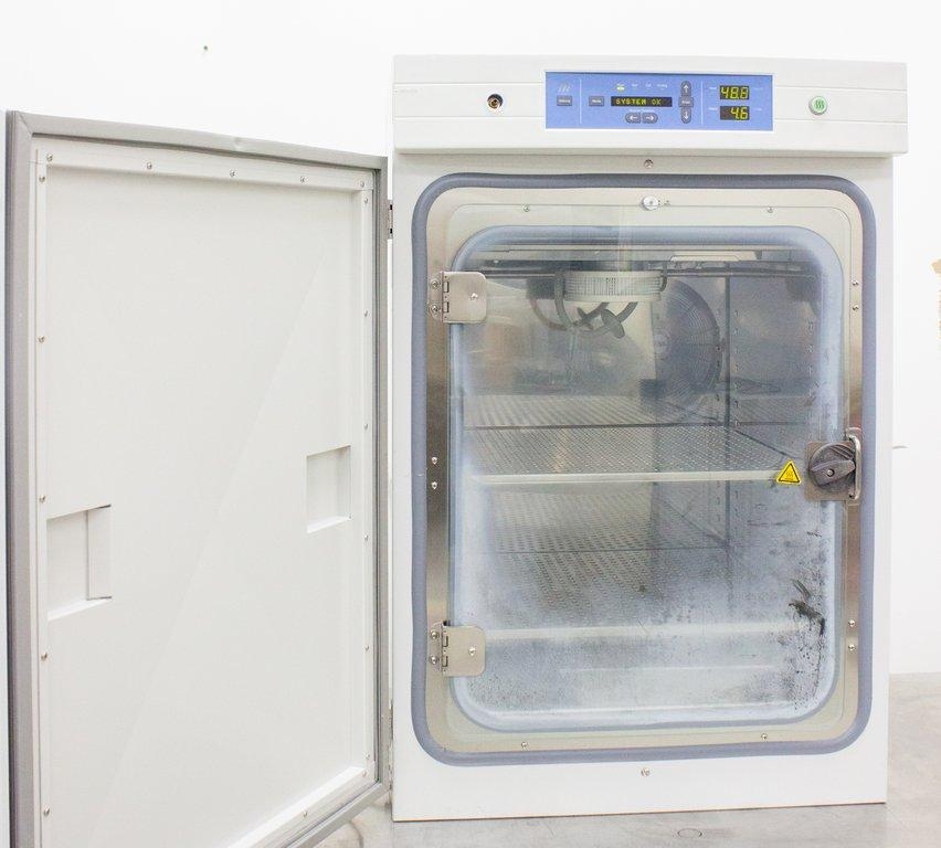 Thermo Forma Steri Cycle 370 CO2 Incubator 184L Direct Heat 50Hz/60Hz