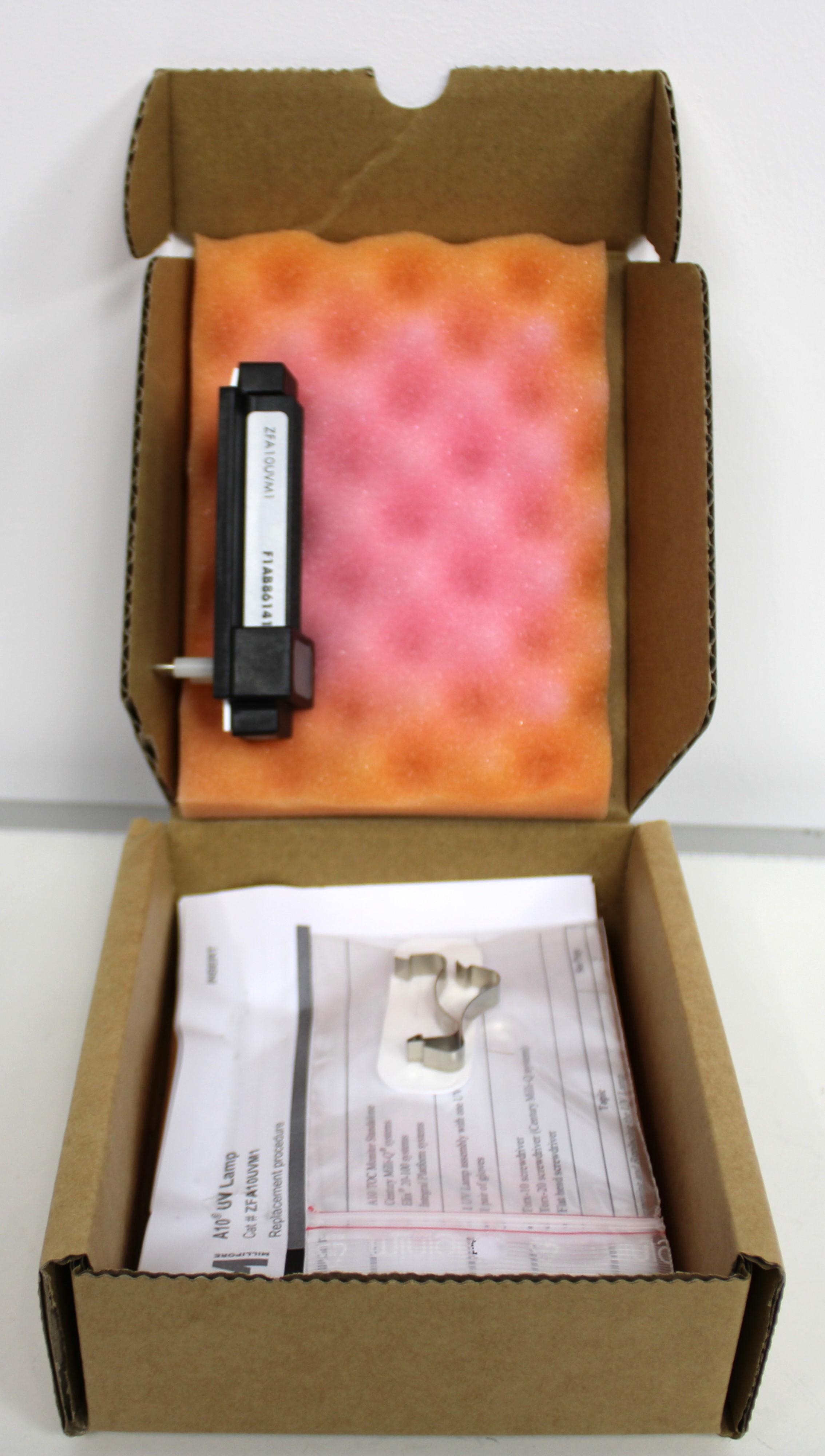 Milli-Q ZFA10UVM1 UV Lamp A10 Monitor Ultrapure Water Photooxidation