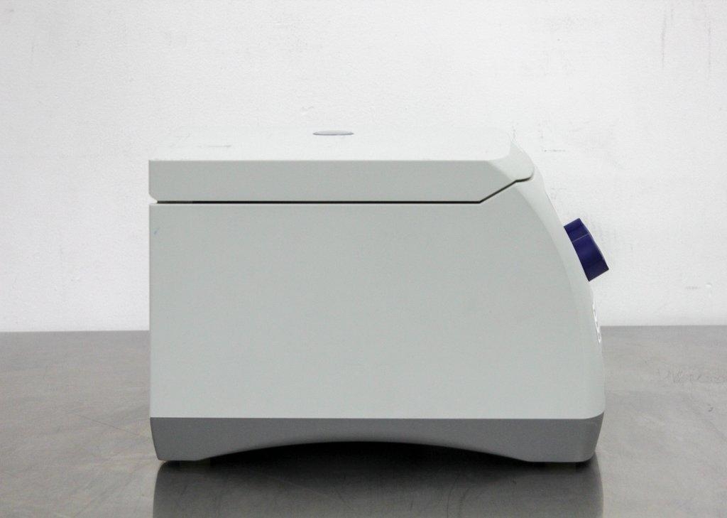 Eppendorf 5418 Microcentrifuge Benchtop Centrifuge 14000 RPM Rotor Incl 120V