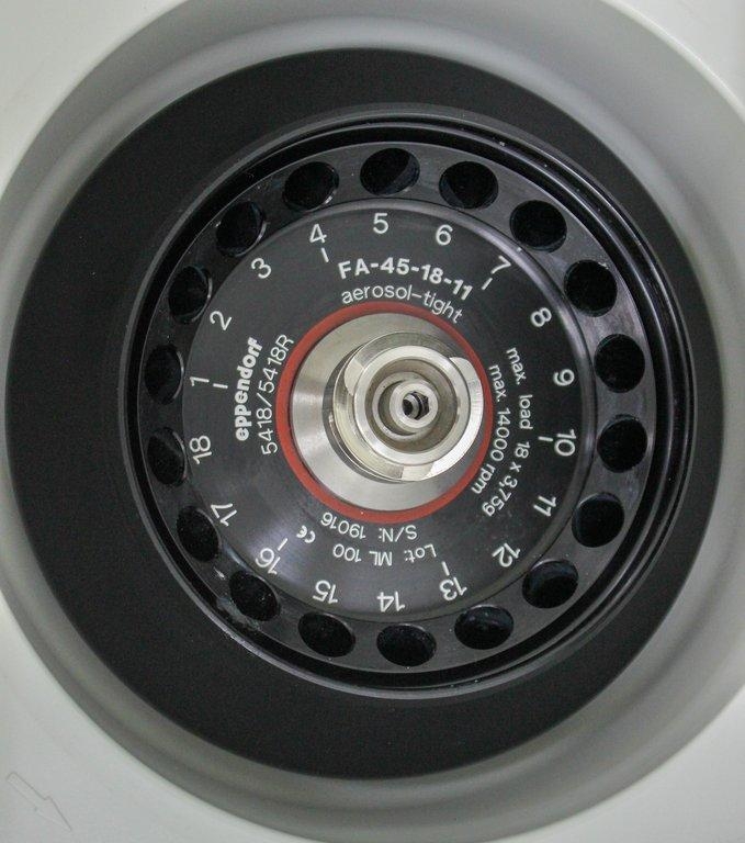 Eppendorf 5418 Microcentrifuge Benchtop Centrifuge 14000 RPM Rotor Incl 120V