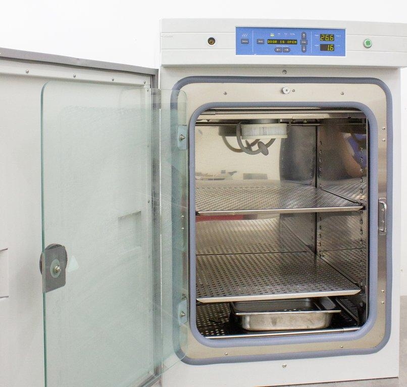Thermo Forma 370 CO2 Incubator 184L 50C HEPA Filtration Used
