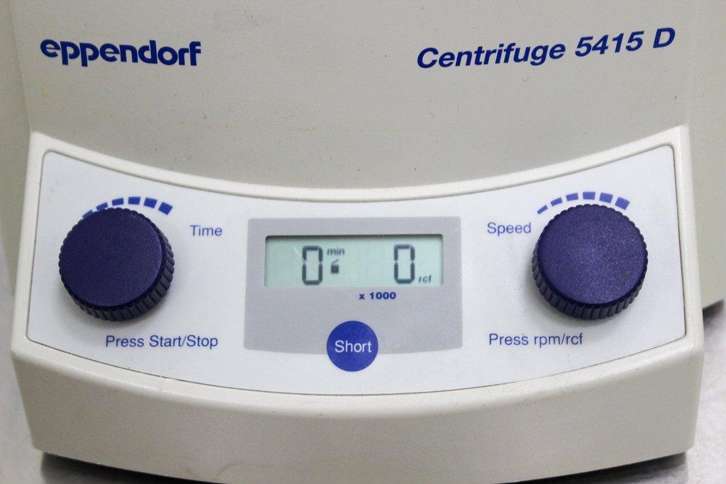 Eppendorf 5415 D Microcentrifuge Benchtop 13000 RPM Rotor Preowned Germany