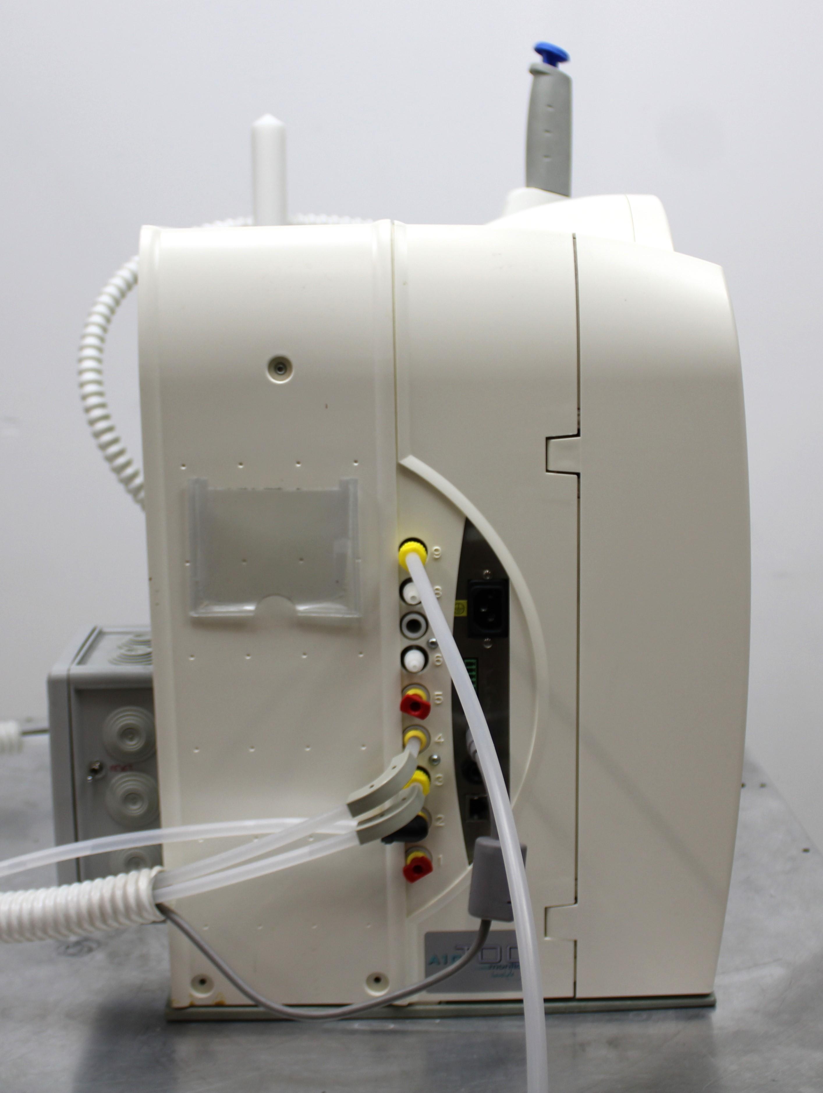 Milli-Q Milli-Q Advantage A10 Water Filtration System 100/230V Type I