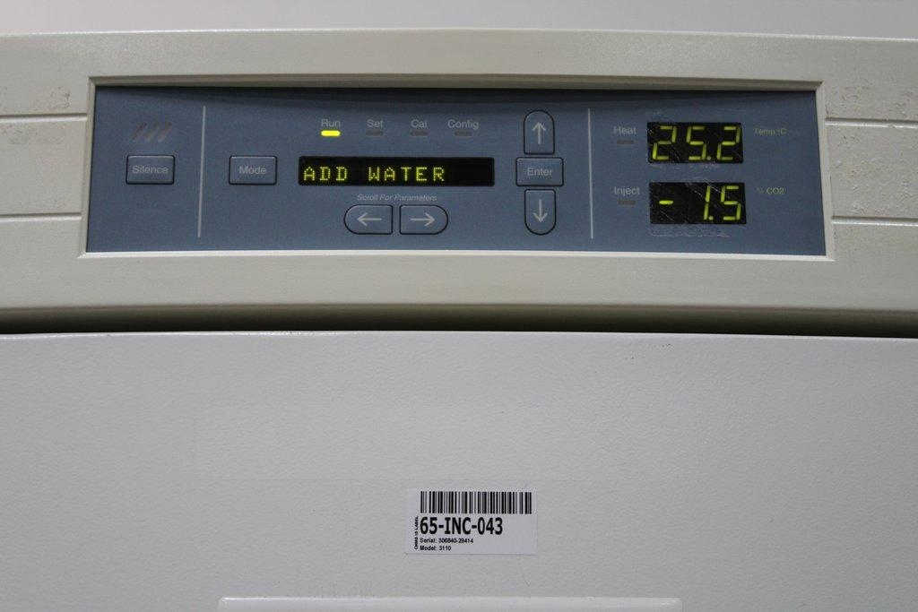 Thermo Forma Series II CO2 Incubator Model 3110 Advanced Temperature Control