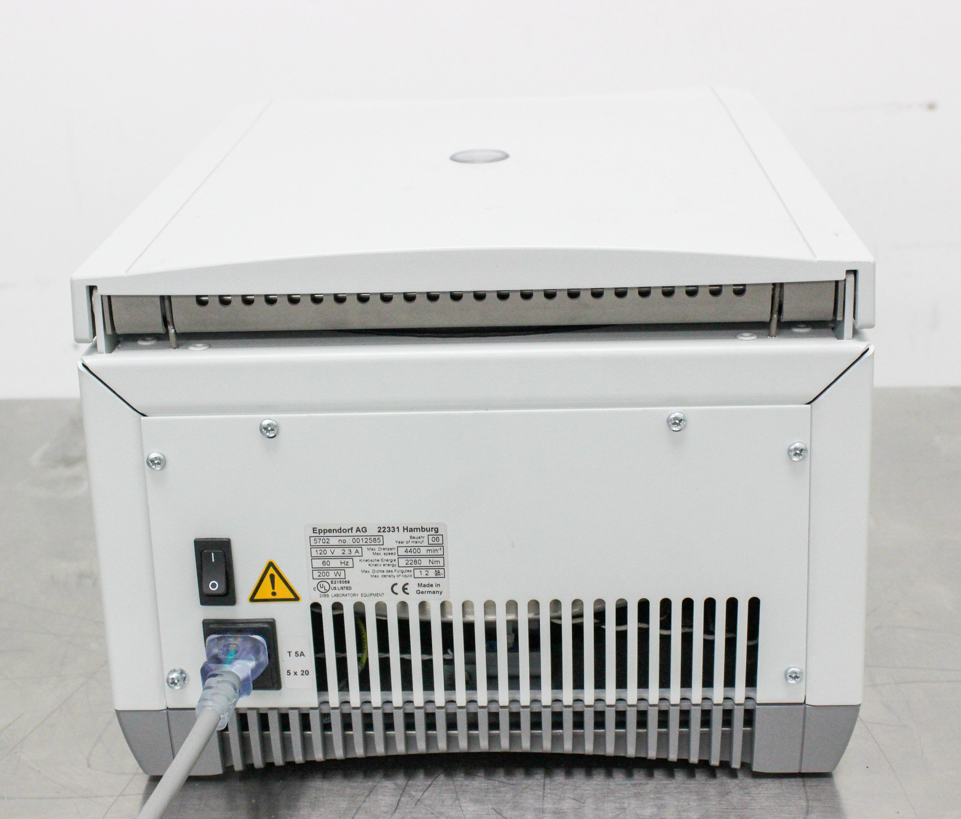 Eppendorf 5702 Benchtop Centrifuge 4400 RPM User-Friendly Compact Design