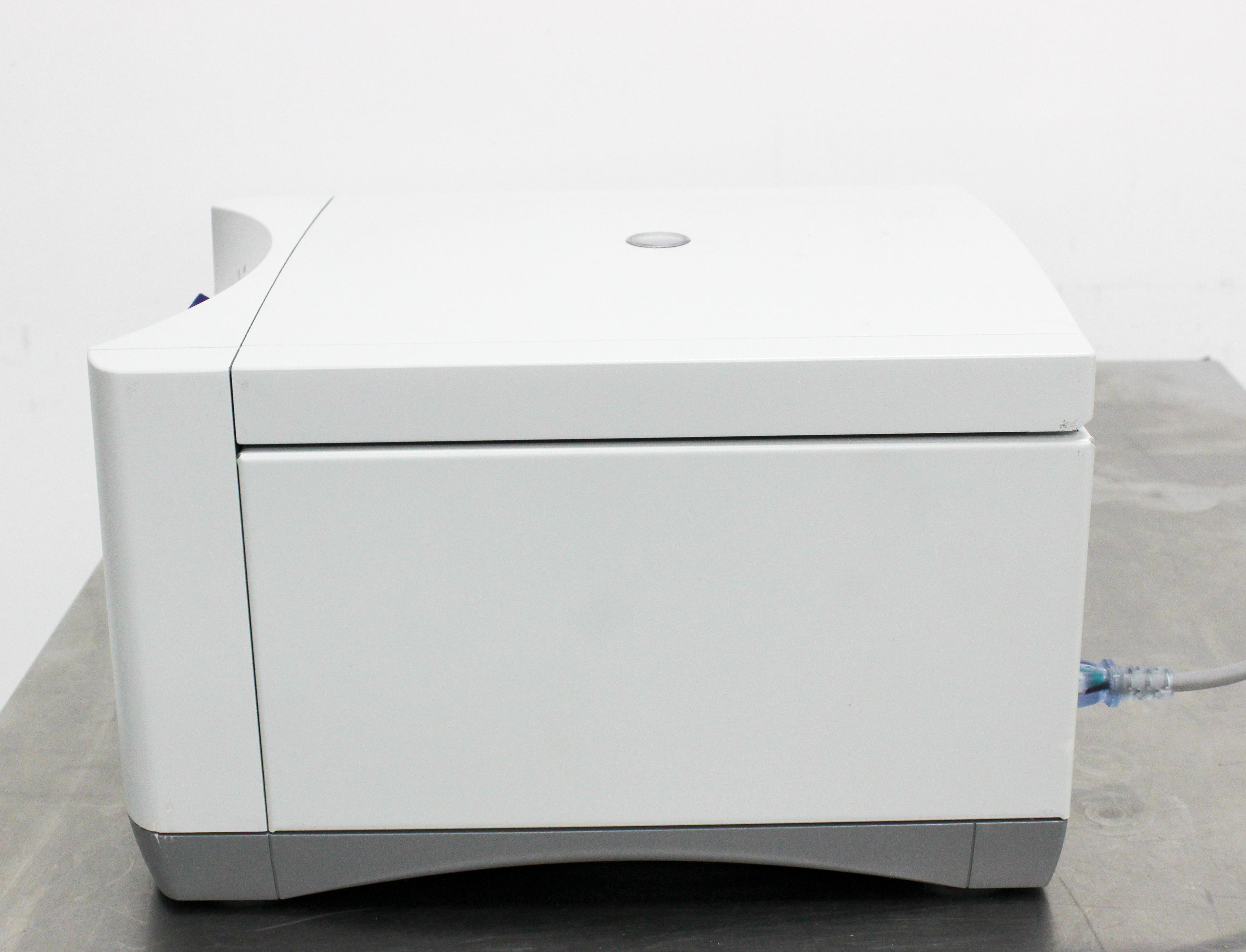 Eppendorf 5702 Benchtop Centrifuge 4400 RPM User-Friendly Compact Design