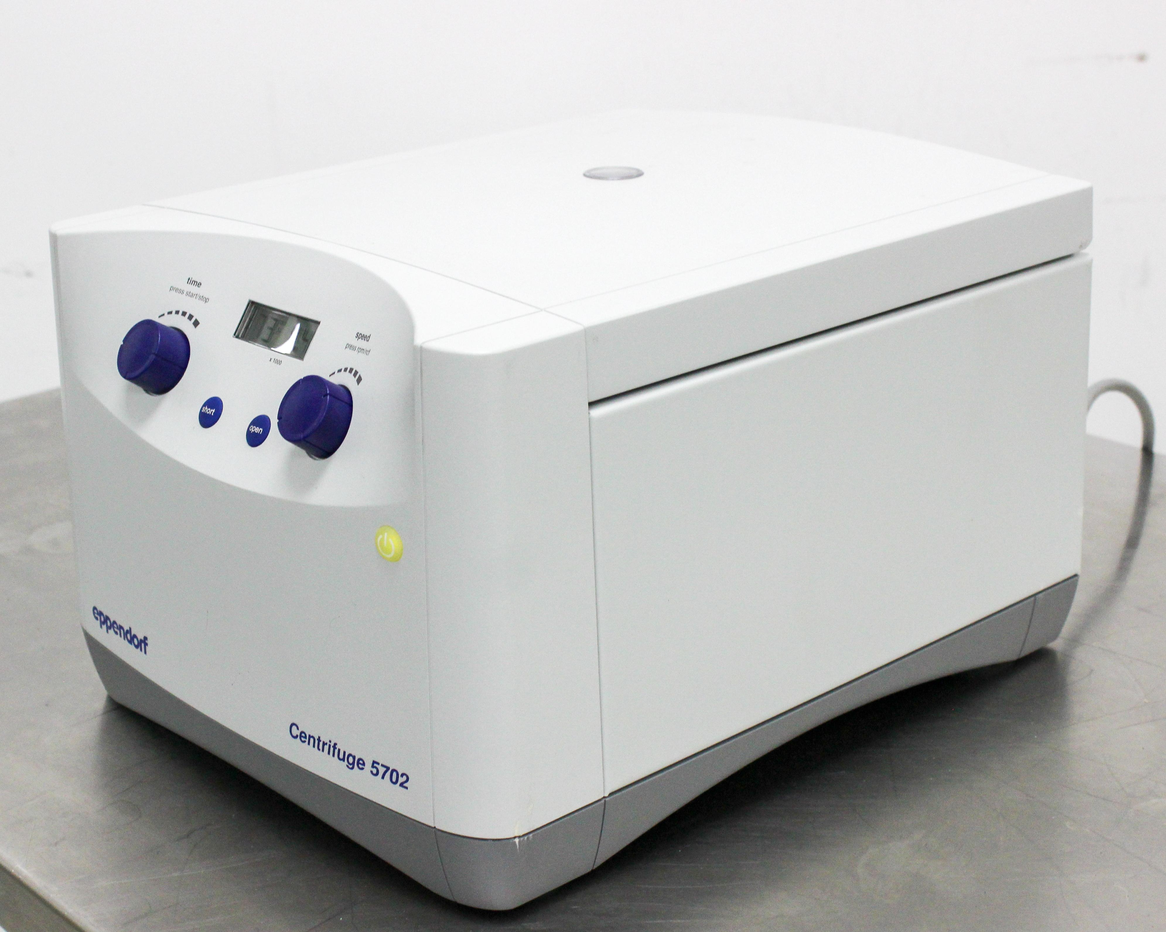 Eppendorf 5702 Benchtop Centrifuge 4400 RPM User-Friendly Compact Design