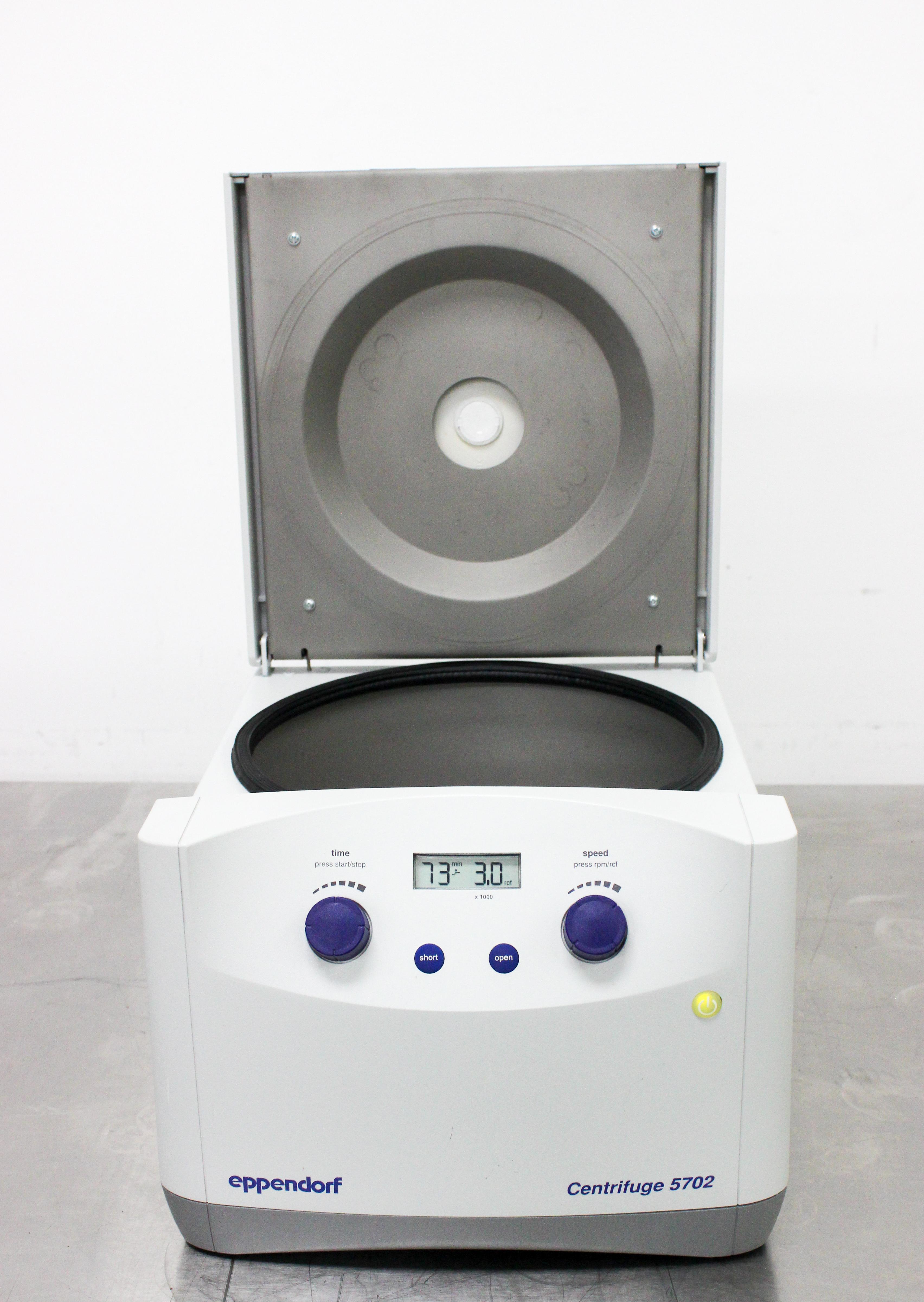 Eppendorf 5702 Benchtop Centrifuge 4400 RPM User-Friendly Compact Design