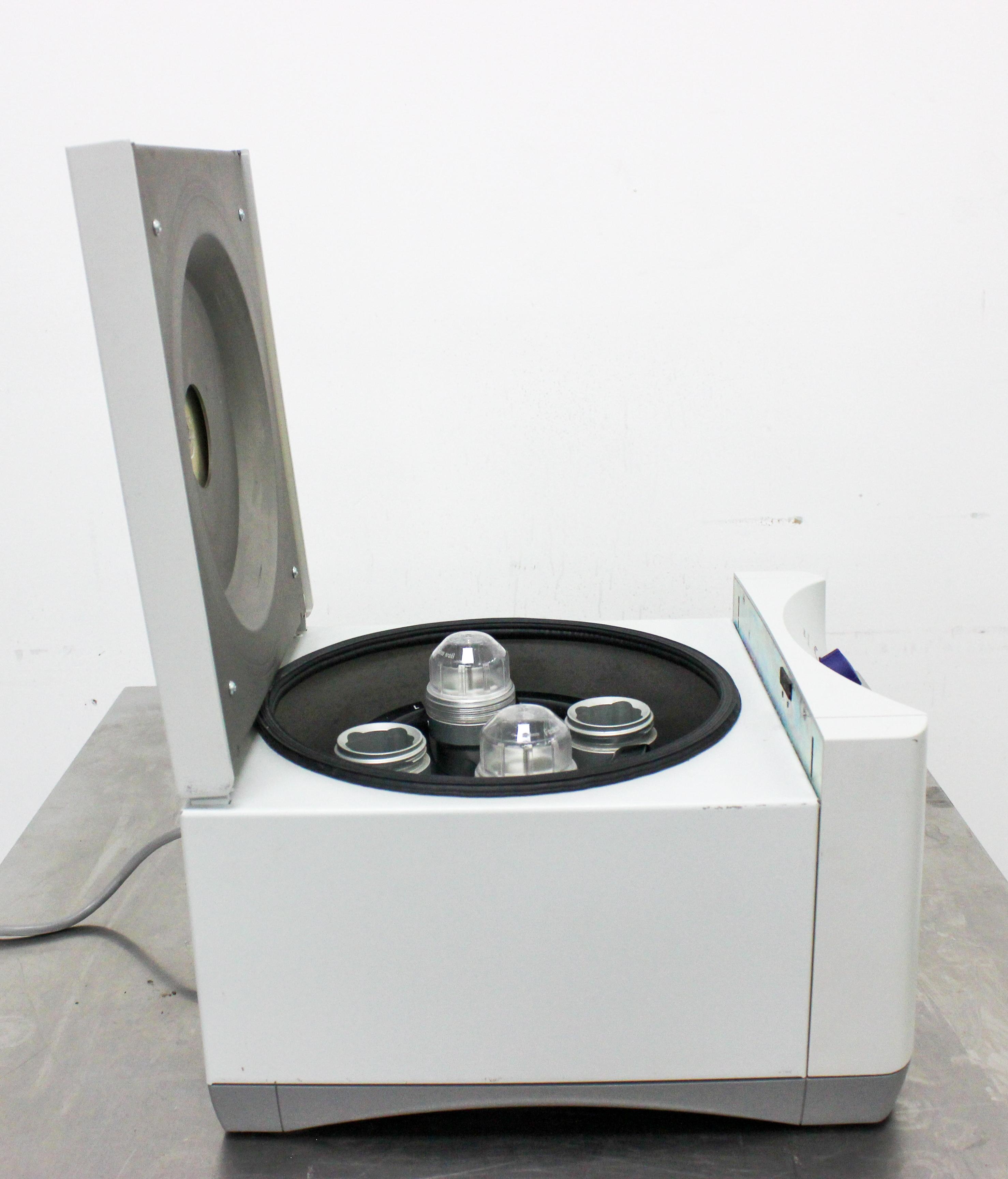 Eppendorf Centrifuge 5702 Benchtop Centrifuge 4,400 RPM Low-Speed Rotor