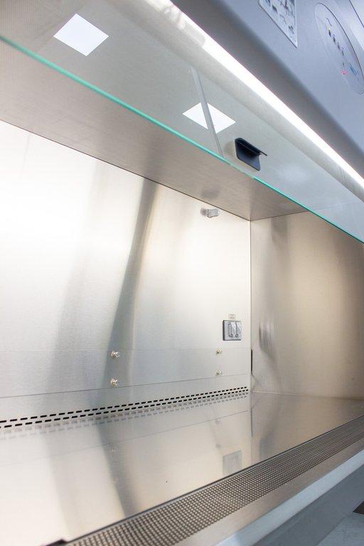 NuAire NU-677 Biosafety Cabinet Animal Vivarium Adjustable Preowned 2022