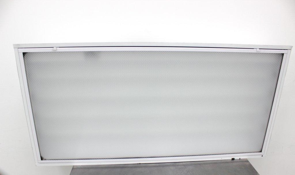 Indoor Ceiling Cool White Lamp Lights Set of 2 with Tested 120V VG Condition