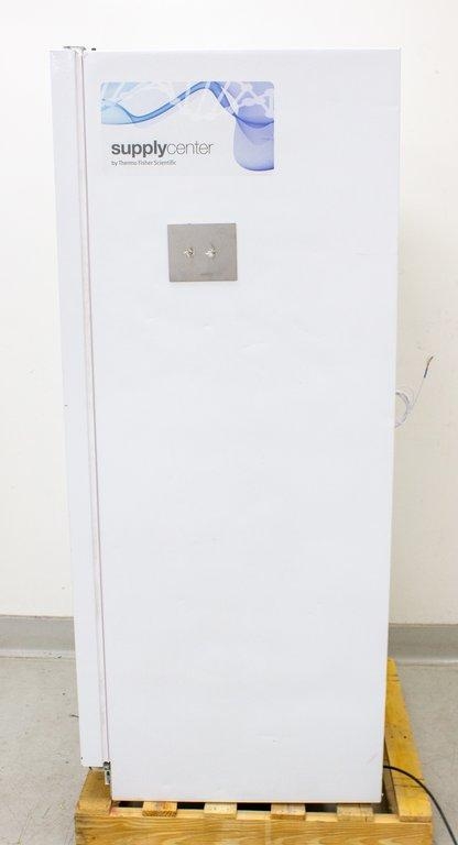 Thermo Scientific 20LREETSA Lab Refrigerator 1°C to 12°C 566L Capacity