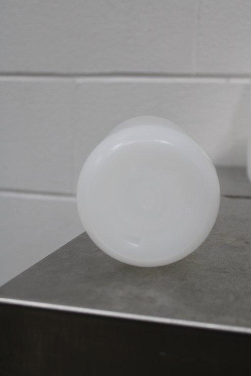 Nalgene N311-1000 Laboratory Bottle 32oz Wide Mouth Covers Polypropylene Set 20