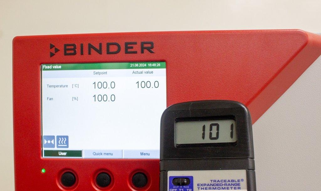 Binder KT 115 Refrigerated Incubator, 4-100C, Peltier Technology, 102L