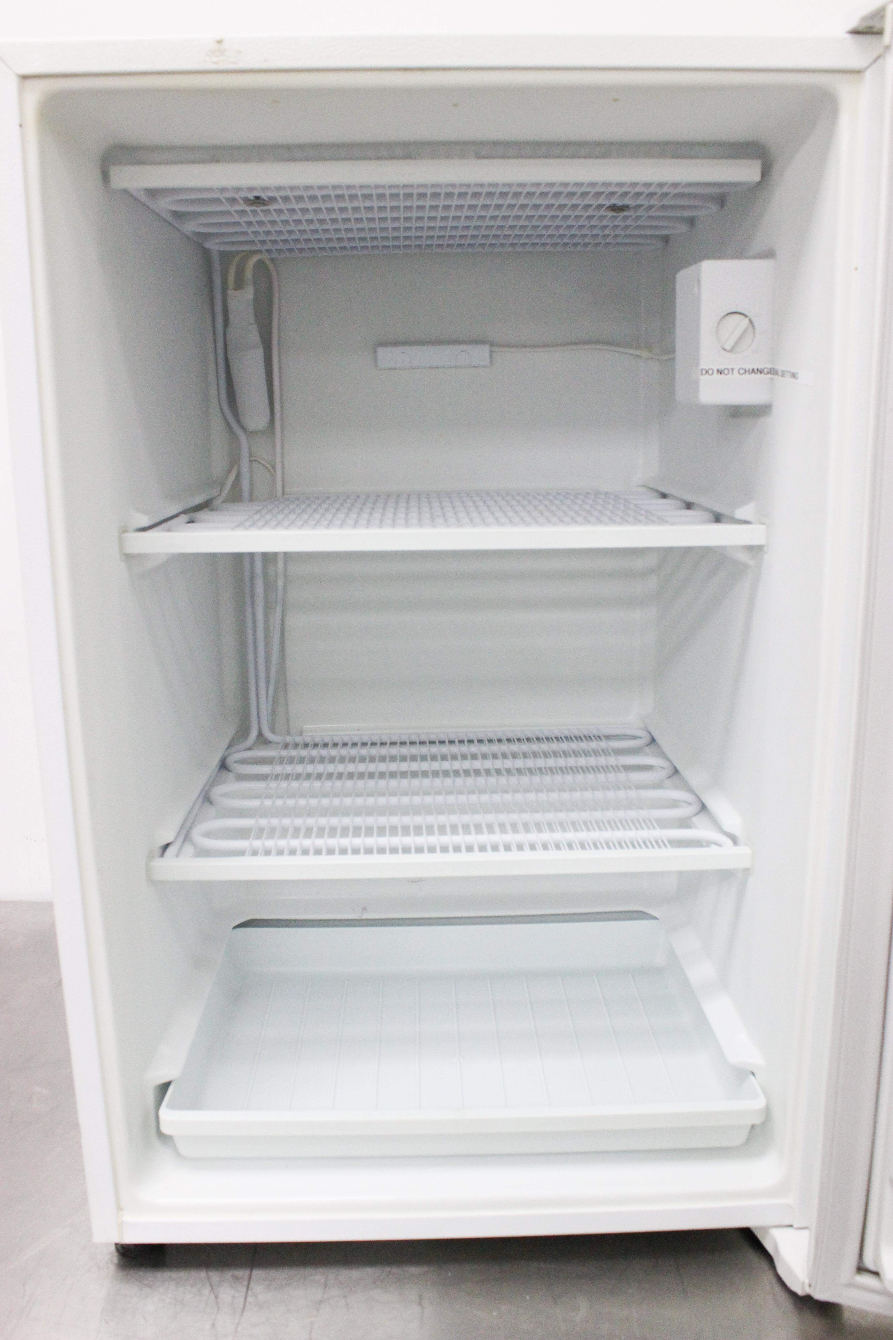 Thermo Model 3752 Freezer Lab Undercounter -29C For Scientific Use