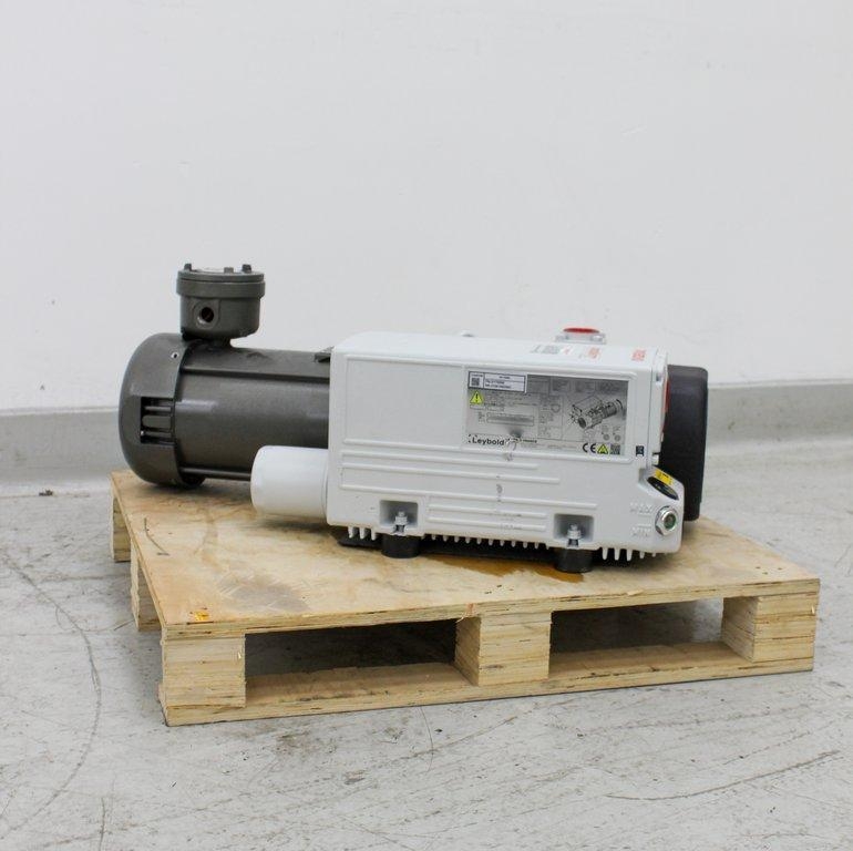 Edwards SV100B Sogevac Vacuum Pump Industrial Vane Pump, Good Condition