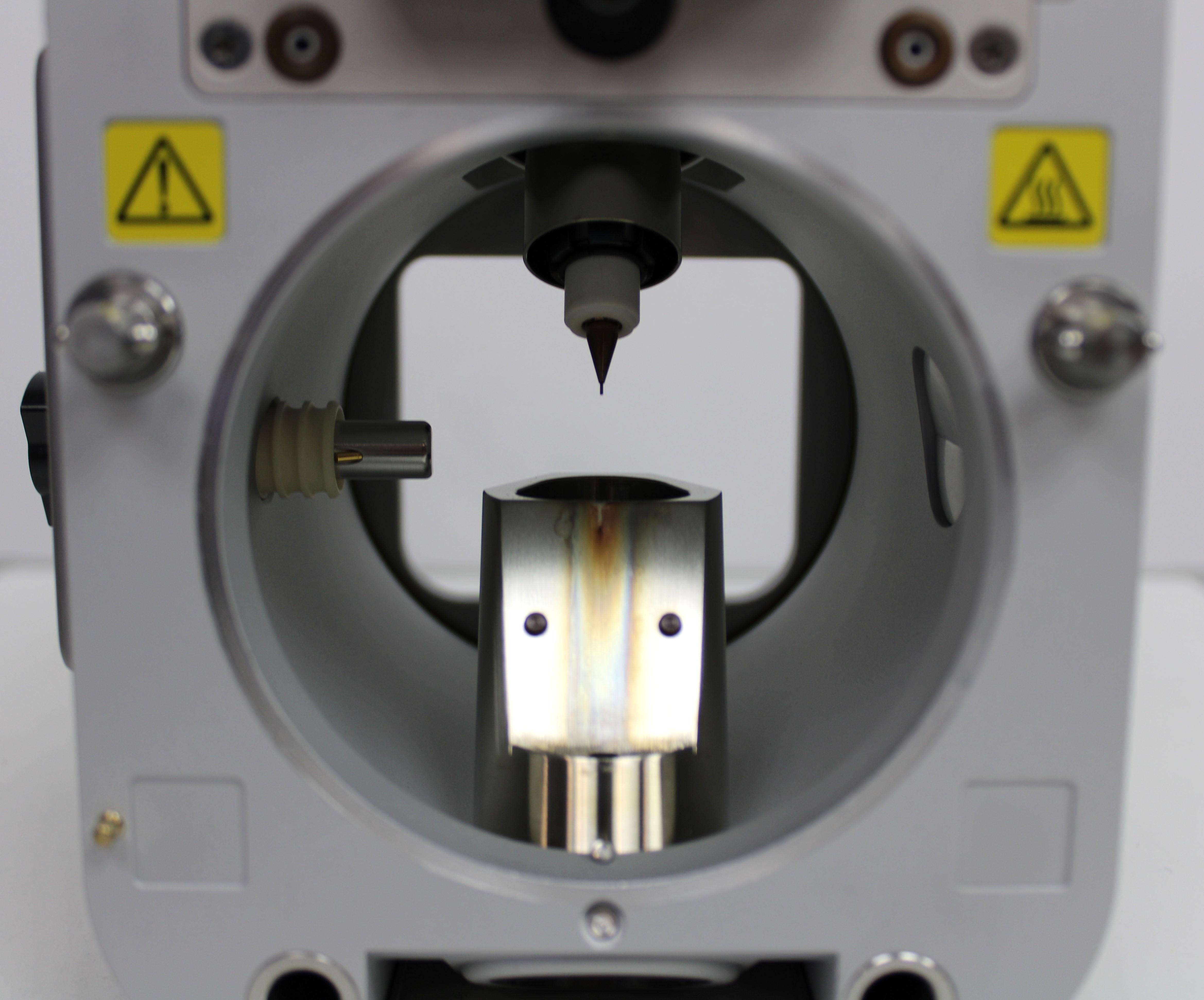 D.I.S. Dynamic Integrated Solutions 80111-60470 Mass Spectrometry Housing Unit
