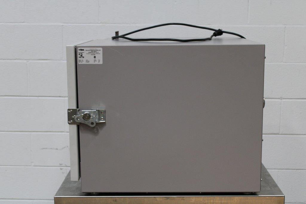 Sheldon 1430 Vacuum Oven G Condition Powers On 115Lb Laboratory Use 120V